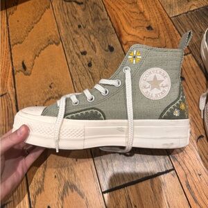 Converse Platform Hightop- Olive Green with Embroidery
